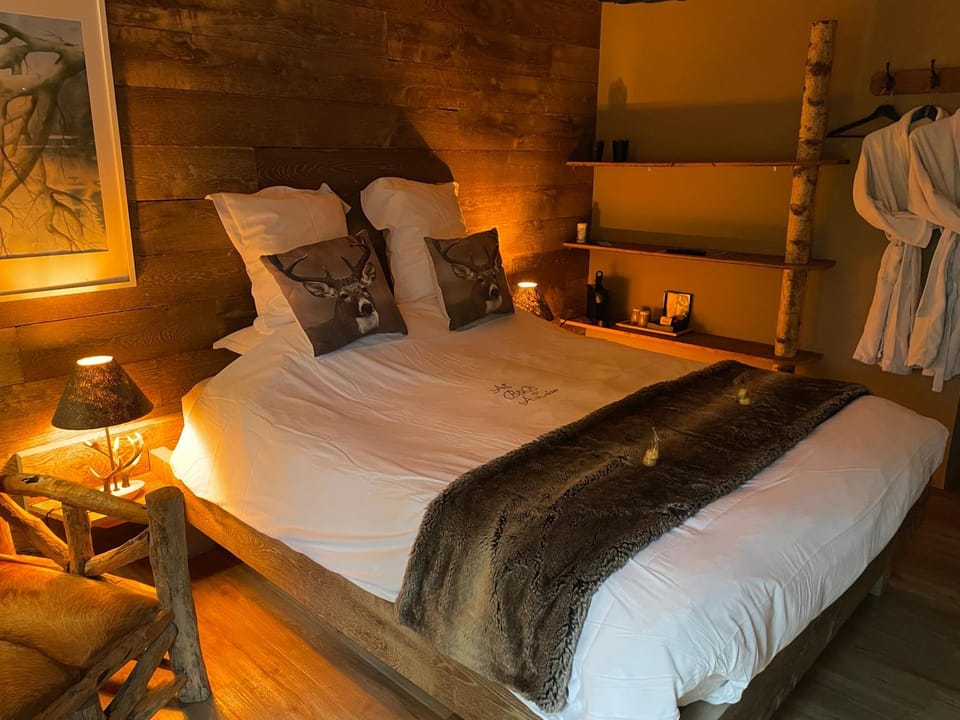 B&B A L'aise Bed and Breakfast in Wallonia, Belgium