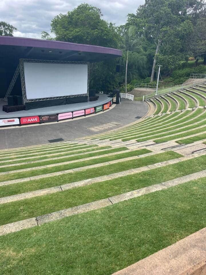 Inner City Gem next to St Andrews Hospital & Park Apartment in Brisbane City