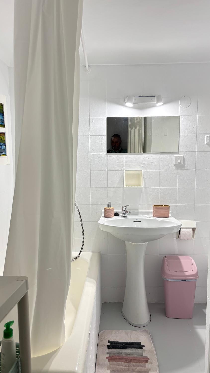 Toilet, Bathroom, Bath
