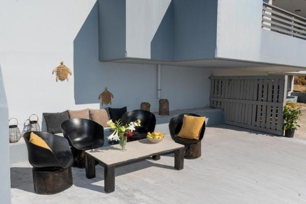 Patio, View (from property/room), Seating area, Dining area