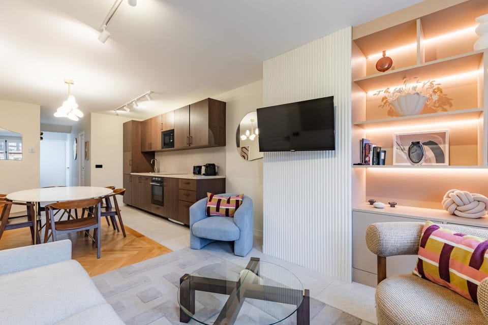 TV and multimedia, Living room