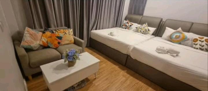 The time pool villa Villa in Pattaya City