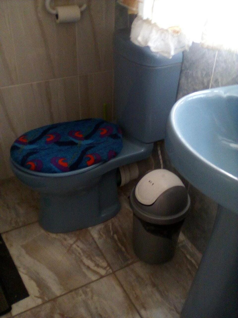 Guest House Macauly Bed and Breakfast in Gauteng