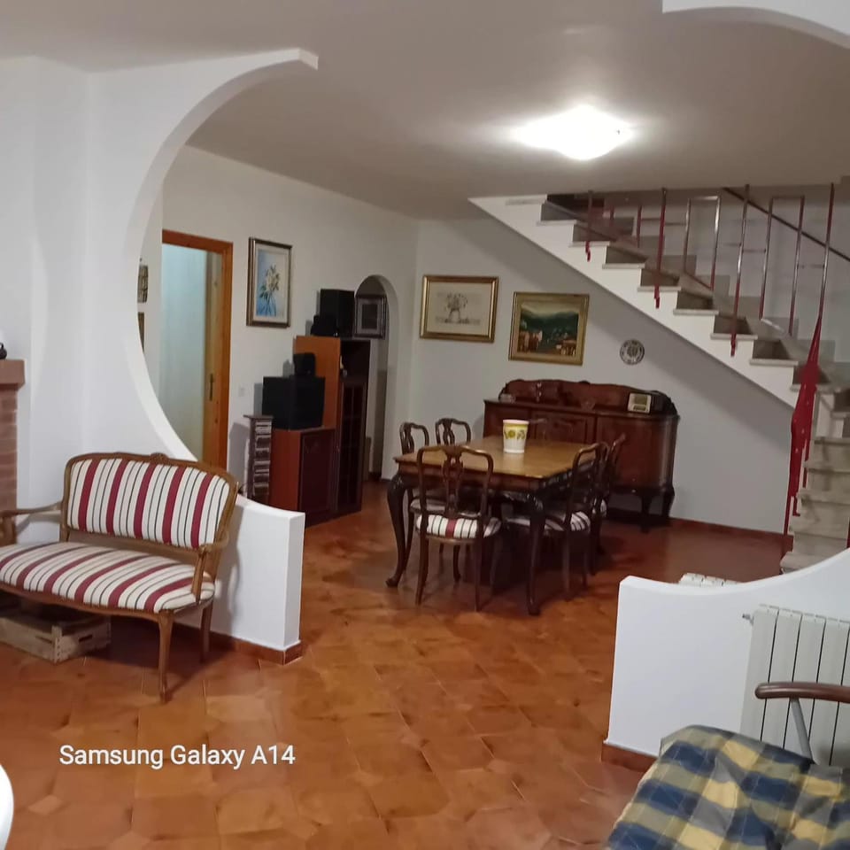 Villa Armonia ampia villa con giardino e barbecue vicino Gaeta House in Lazio