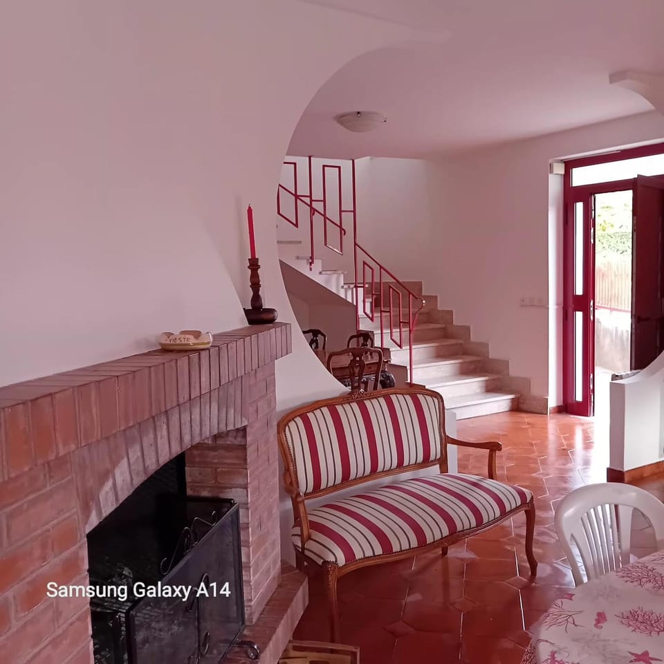 Villa Armonia ampia villa con giardino e barbecue vicino Gaeta House in Lazio