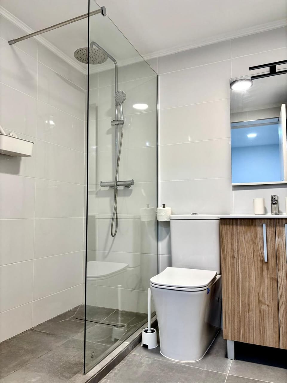 Shower, Toilet, Bathroom