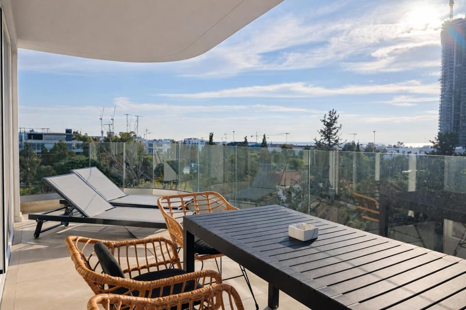 Costa Elliniko Pool & Beach Sea View DA1 Apartment in South Athens