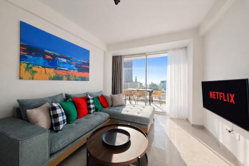 Costa Elliniko Pool & Beach Sea View DA1 Apartment in South Athens