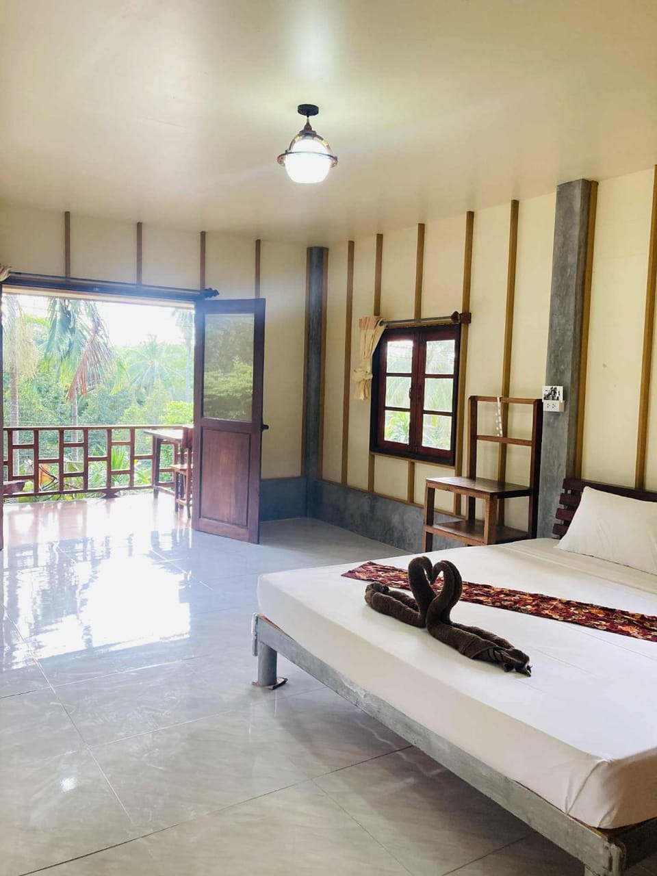 Pizza classic resort kohjum House in Krabi Changwat