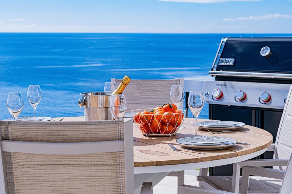 BBQ facilities, Sea view