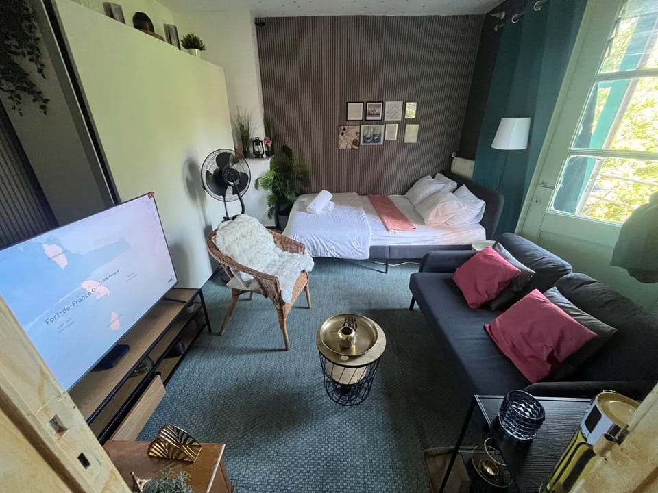 Studio by Seniko Apartment in Liège
