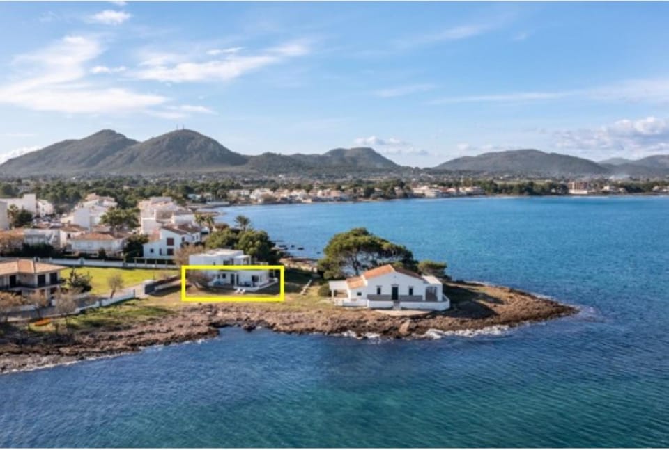 Es Barcares House in Raiguer