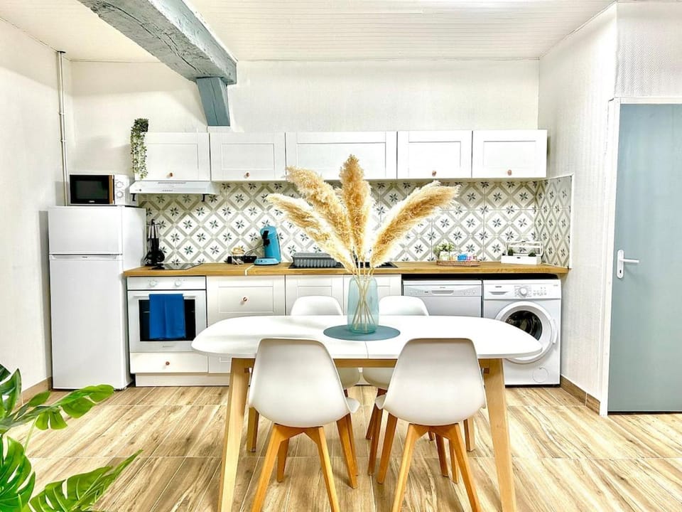L'Envolée, centre ville parking gratuit Apartment in Bourgogne-Franche-Comté
