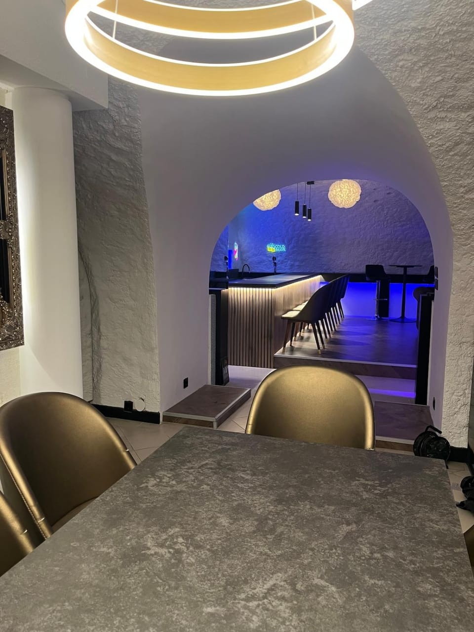 Private Guest House for Groups in the Centre Apartment in Budapest