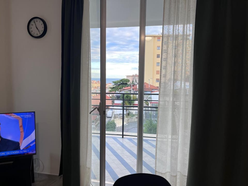Luciana 2 Apartment in Sanremo