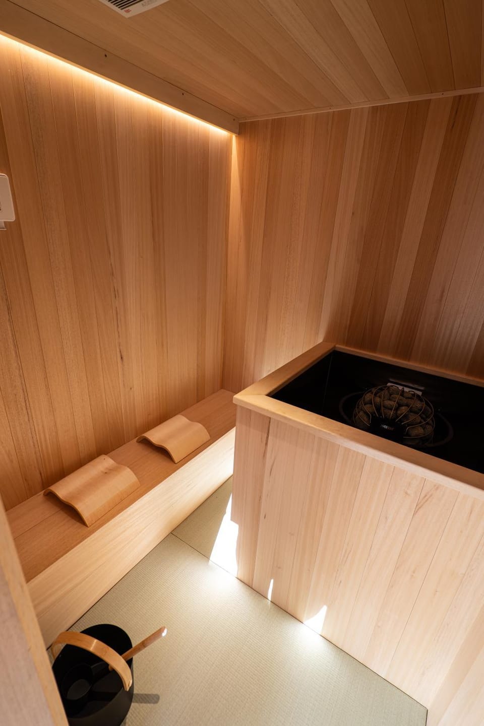 Sauna, Steam room