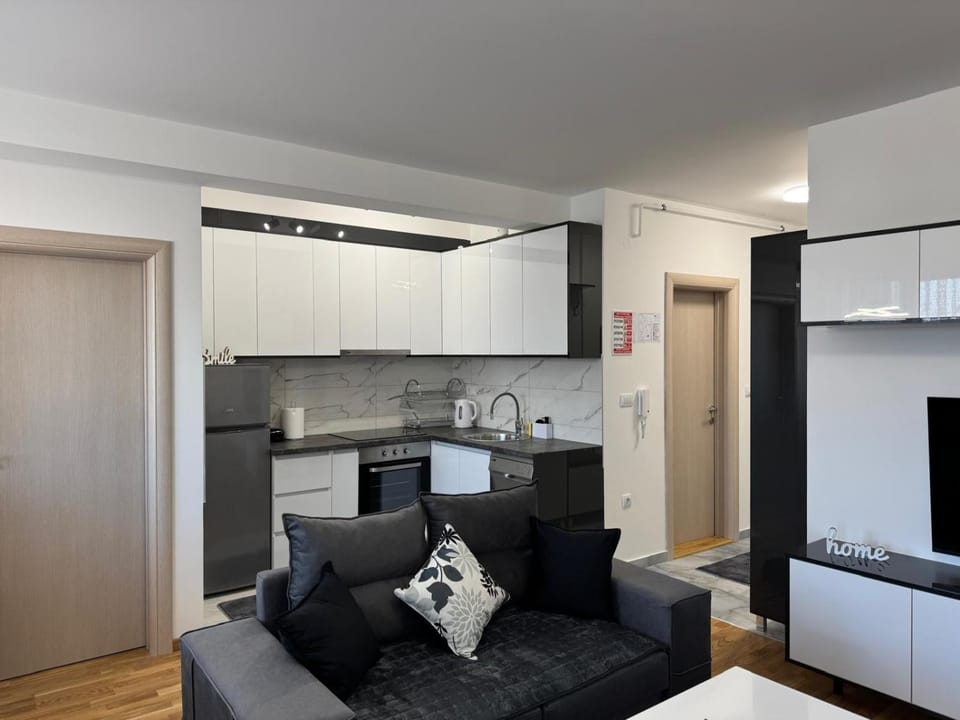 Neco Lux Apartman Apartment in Serbia