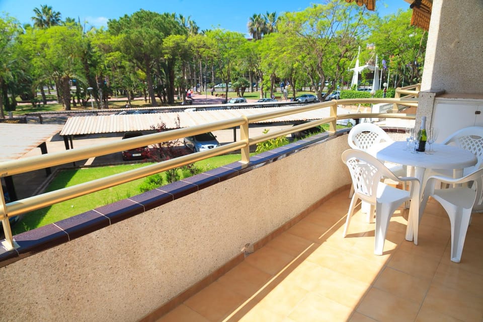 Balcony/Terrace, Dining area