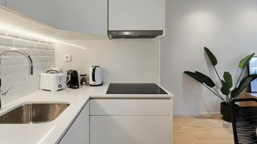 Stylish Flat with Balcony, In Central Porto Apartment in Porto