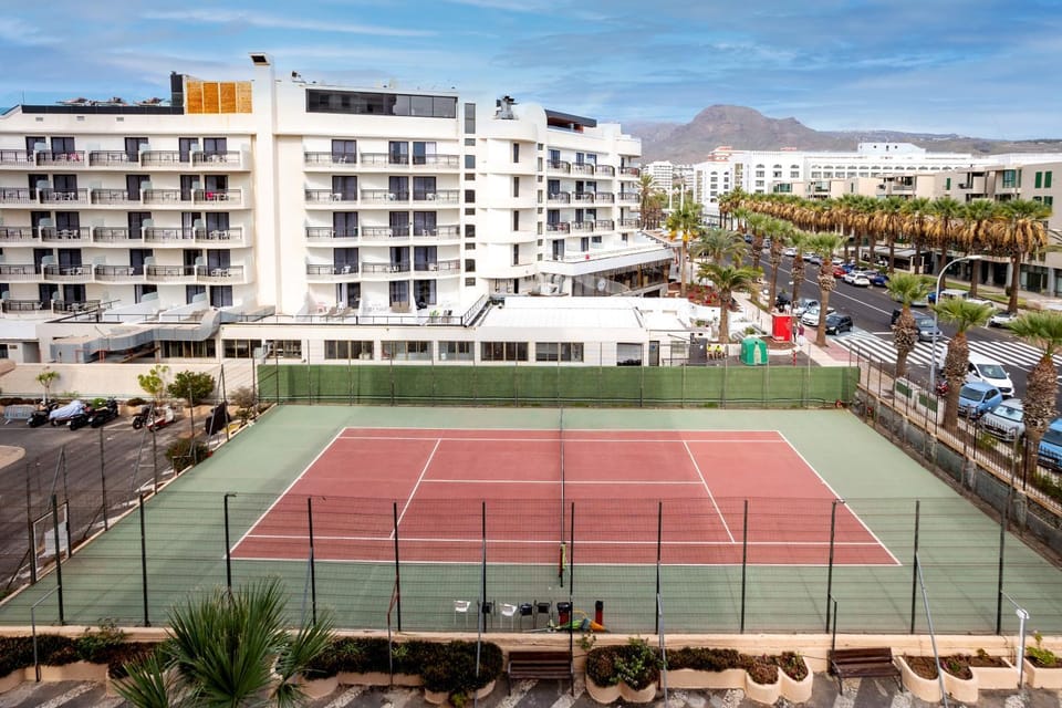 Home2Book Terrace & Pool Retreat, Las Américas Apartment in Playa de las Americas
