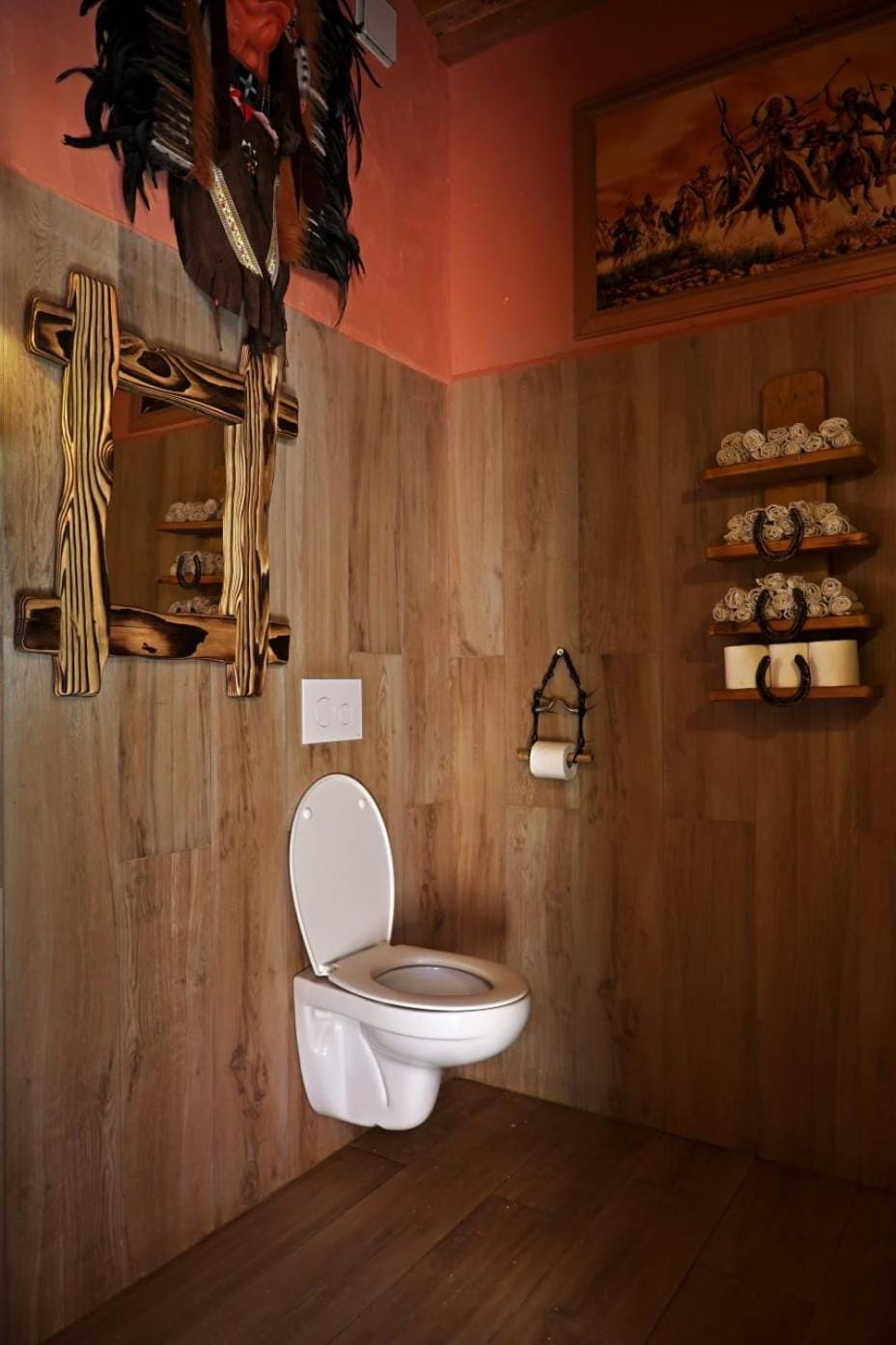 Logement insolite glamping tipi Var Grimaud Luxury tent in Grimaud