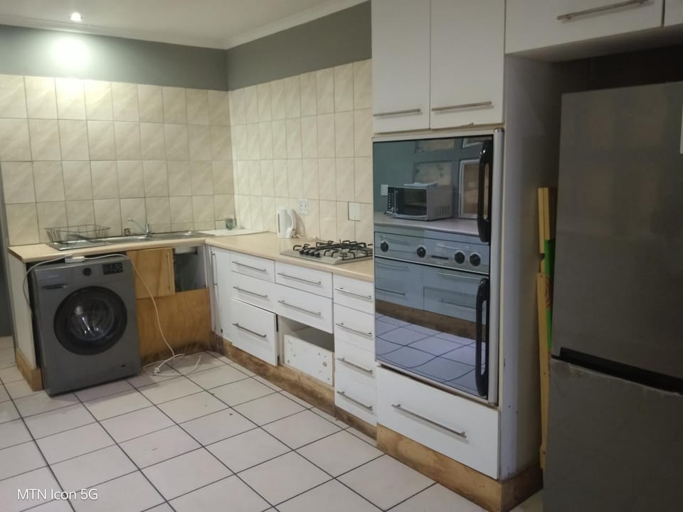 Beach View Apartment Apartment in Eastern Cape