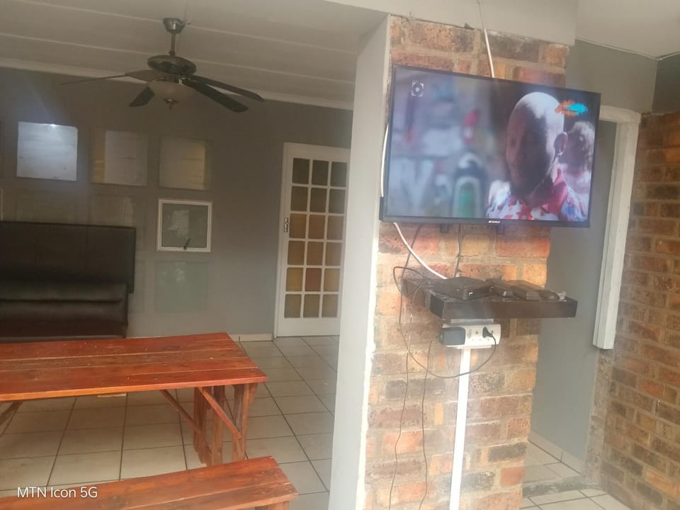 Beach View Apartment Apartment in Eastern Cape