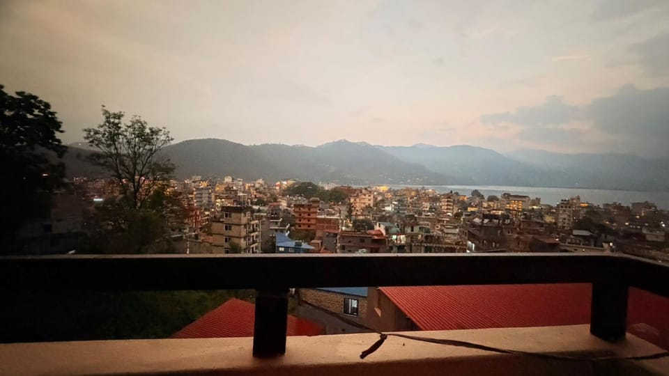 View (from property/room), Balcony/Terrace, City view
