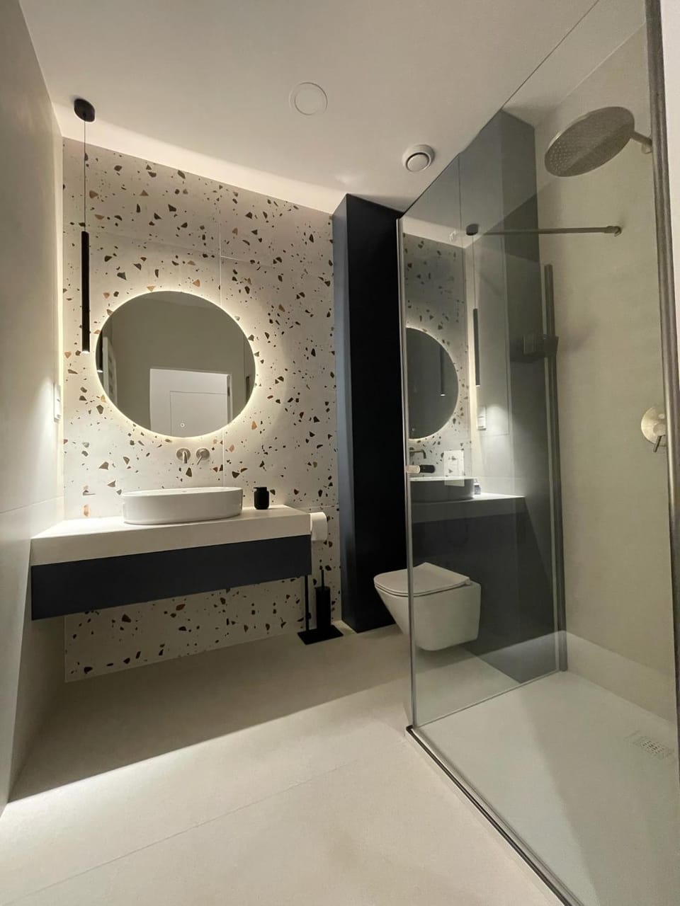Shower, Toilet, Bathroom