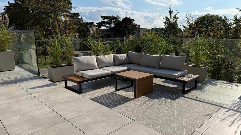Spring, Day, View (from property/room), Balcony/Terrace, Seating area