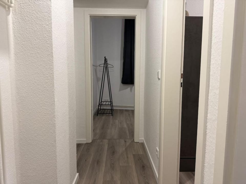 Staywell for 4 I Central I WiFi I Free Parking Apartment in Bielefeld