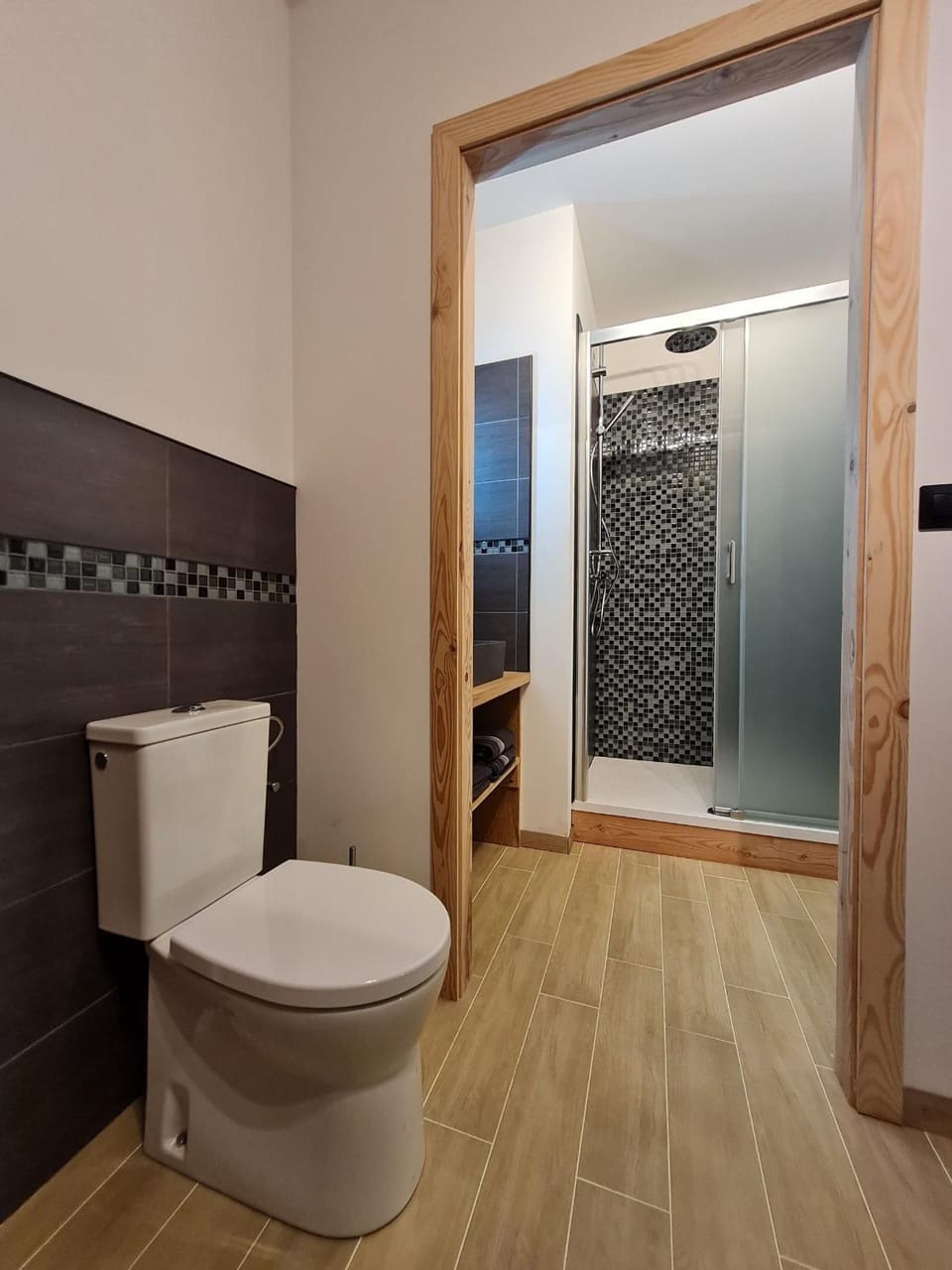 Shower, Toilet, Bathroom