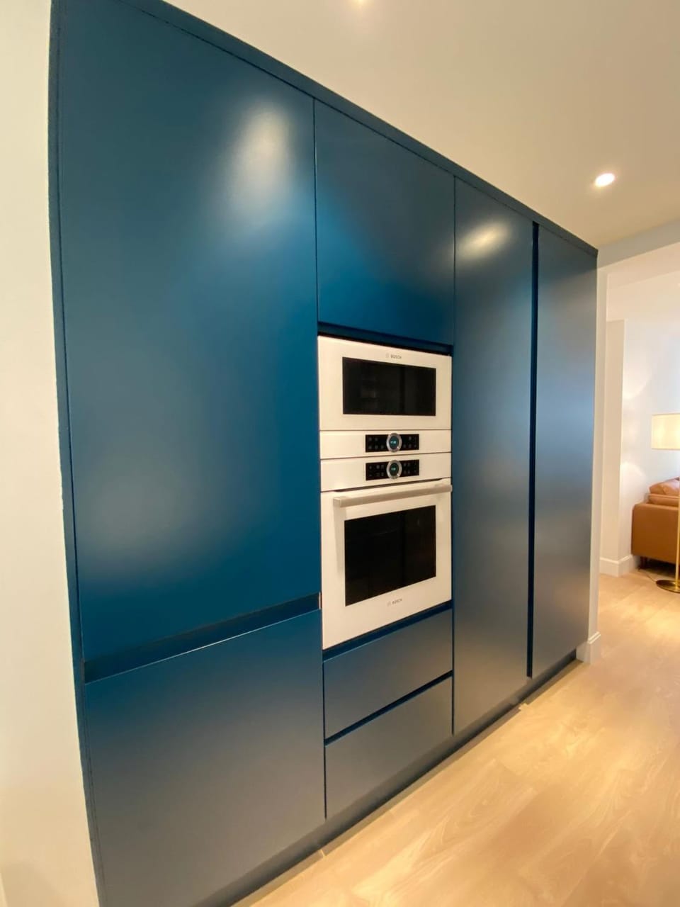 Kitchen or kitchenette, Living room