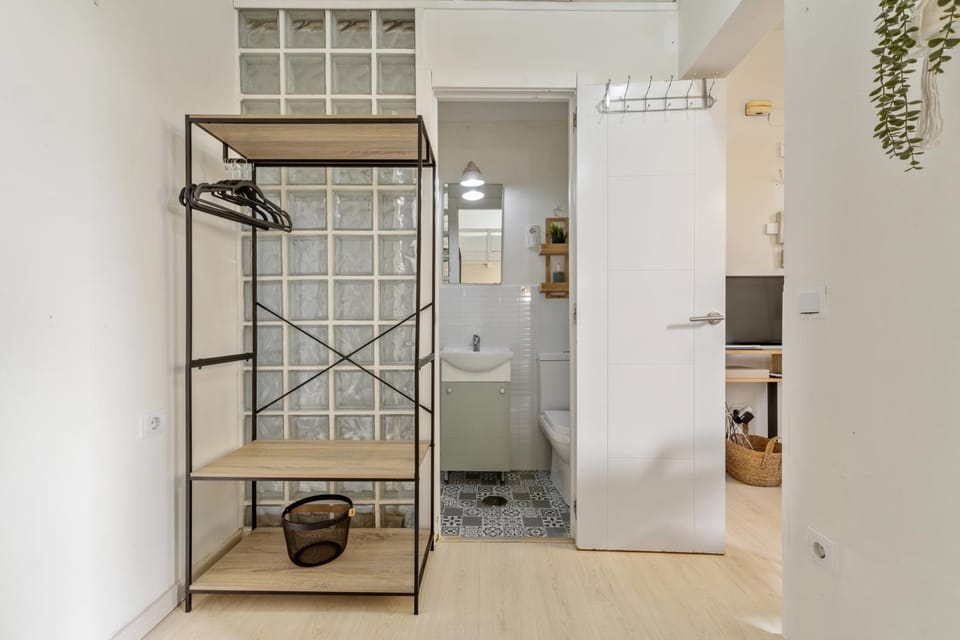 Bathroom, wardrobe