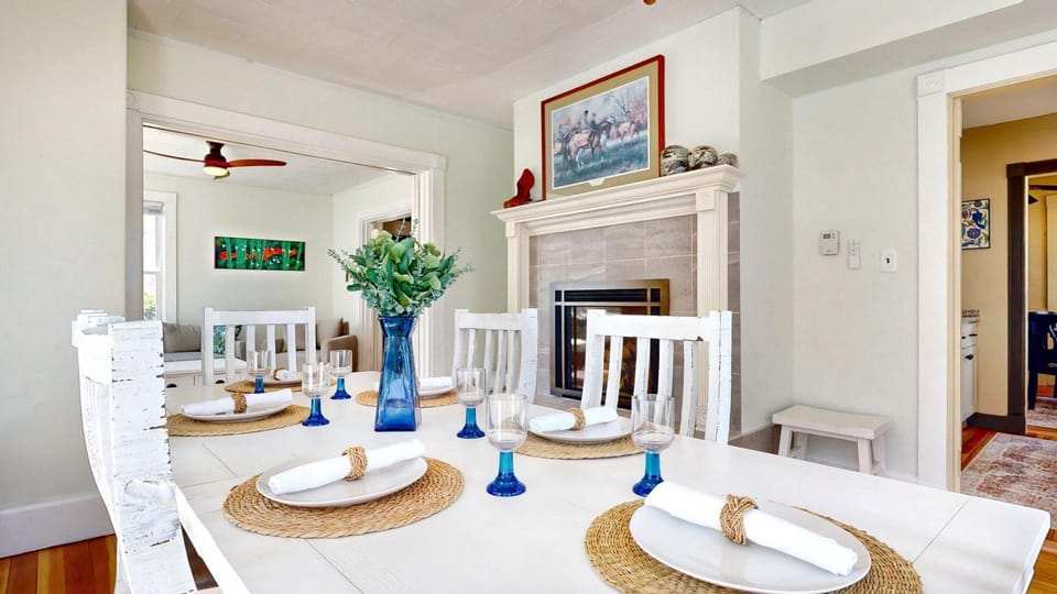 Dancing Queen by Bayley Vacation Rentals House in Old Orchard Beach