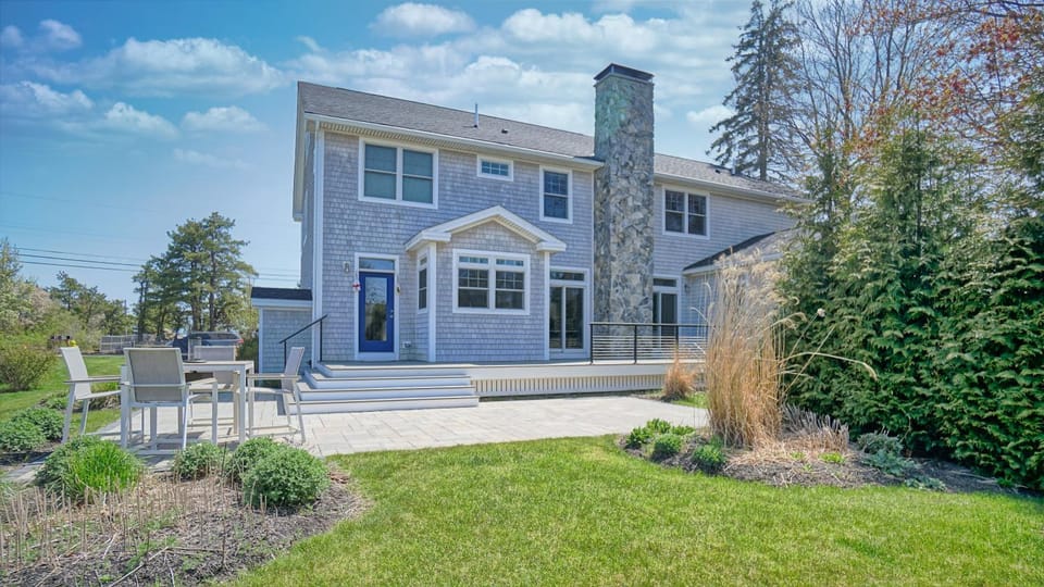 Family Tides by Bayley Vacation Rentals House in Scarborough
