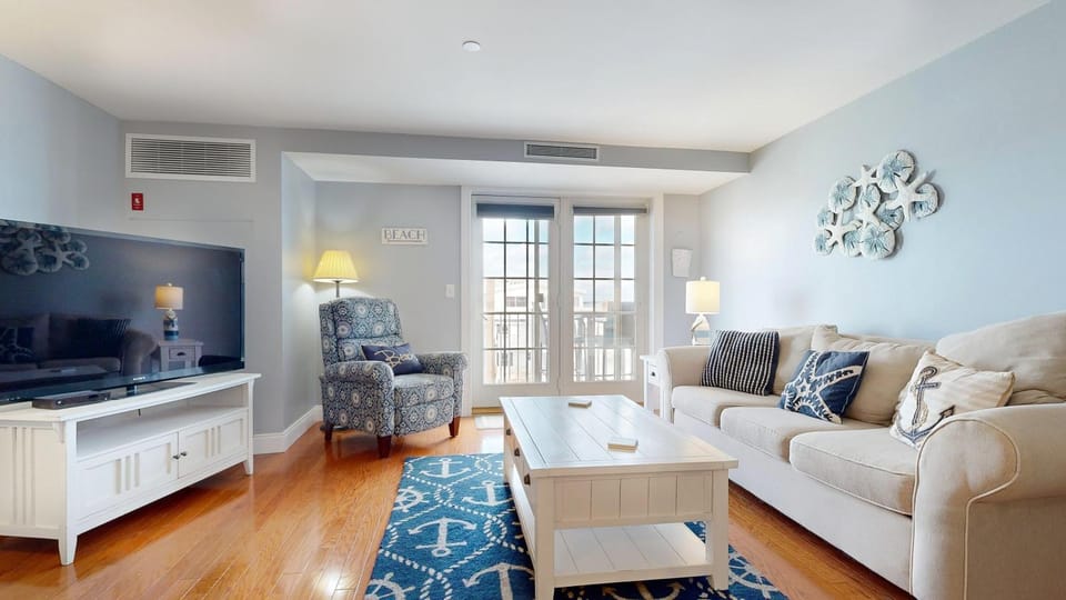 Grand Victorian #403 by Bayley Vacation Rentals House in Old Orchard Beach