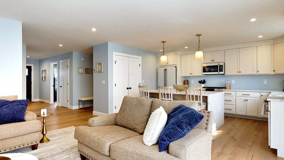 On Par for the Beach by Bayley Vacation Rentals House in Old Orchard Beach