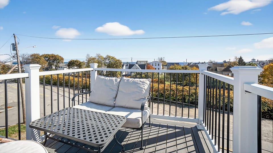 Owl's Nest Under New Management! House in Old Orchard Beach