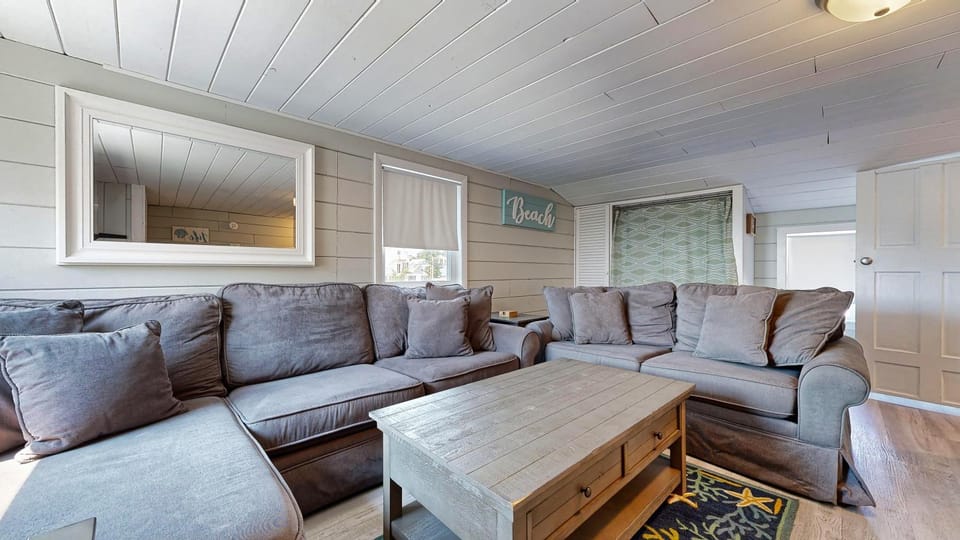 Salt Life #2 by Bayley Vacation Rentals House in Old Orchard Beach