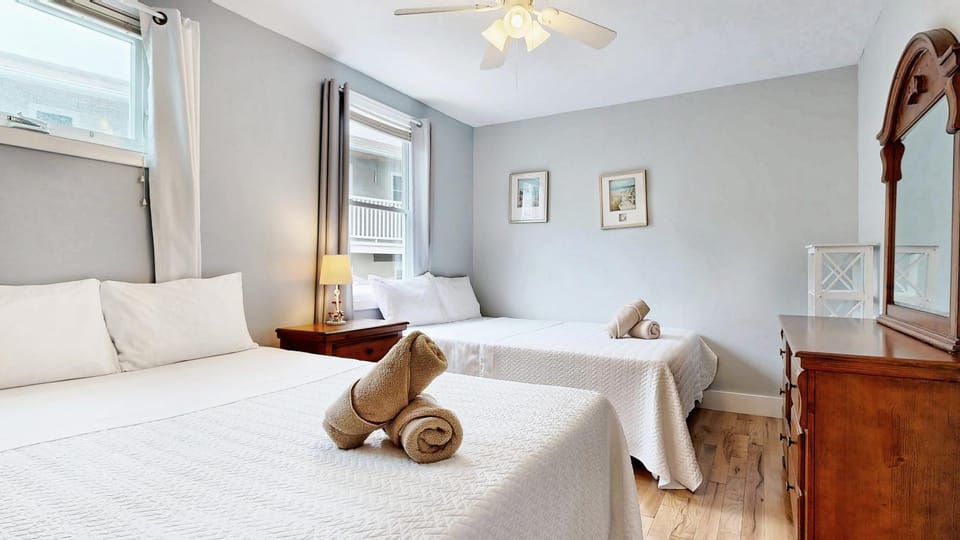 Sand Life #1 by Bayley Vacation Rentals House in Old Orchard Beach