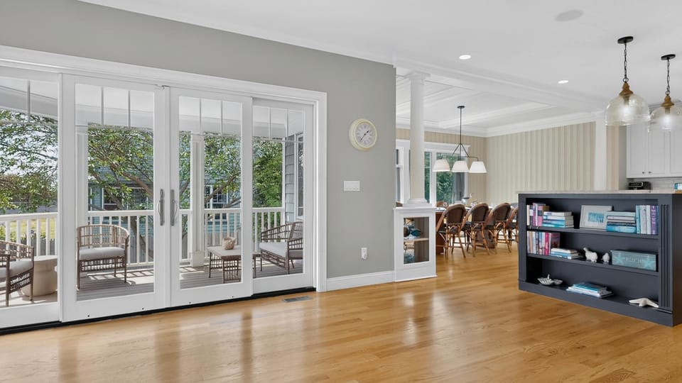 Sea Breeze by Bayley Vacation Rentals House in Scarborough
