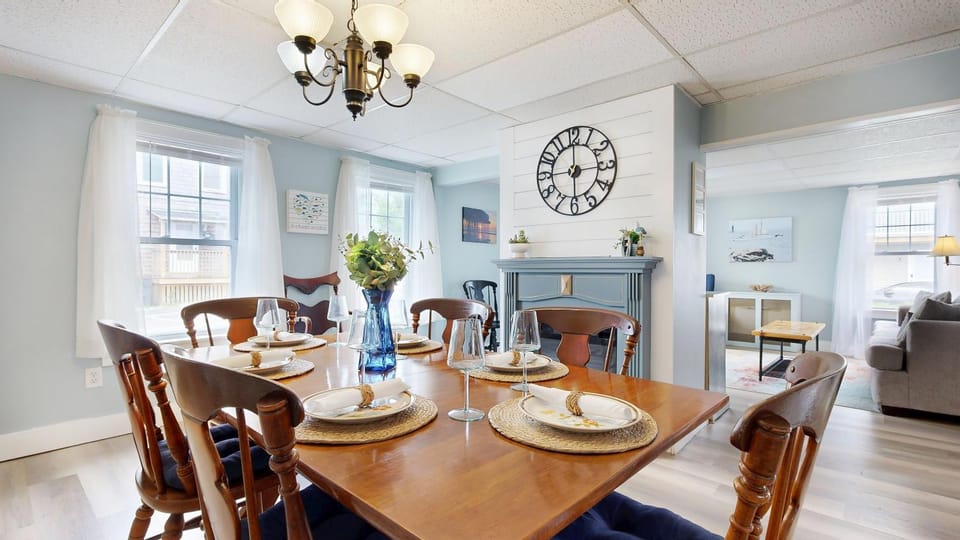 Sea Flower by Bayley Vacation Rentals House in Old Orchard Beach