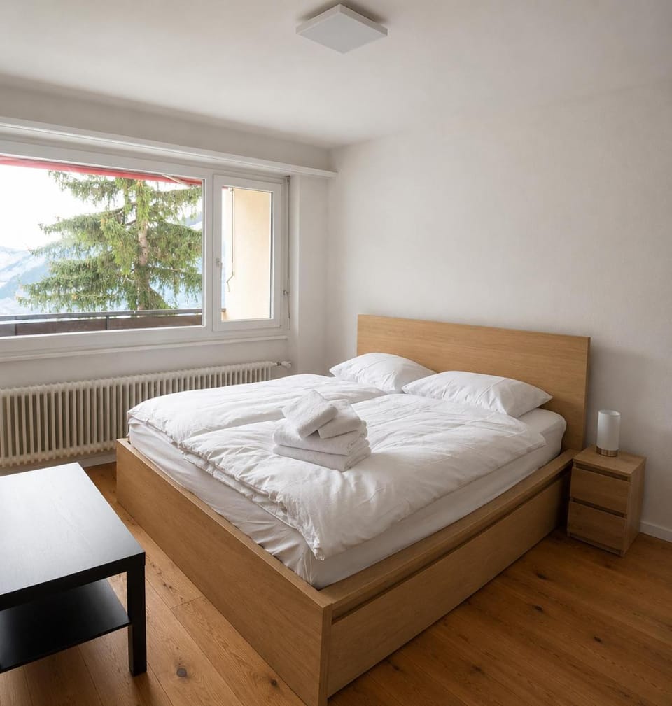 Bed, Bedroom, towels