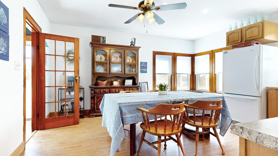 Sunshine Daydream by Bayley Vacation Rentals House in Old Orchard Beach