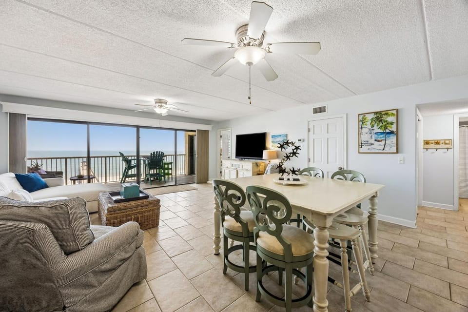 Beachfront 6th floor Condo with Ocean View - Amelia by the Sea Apartment in Fernandina Beach