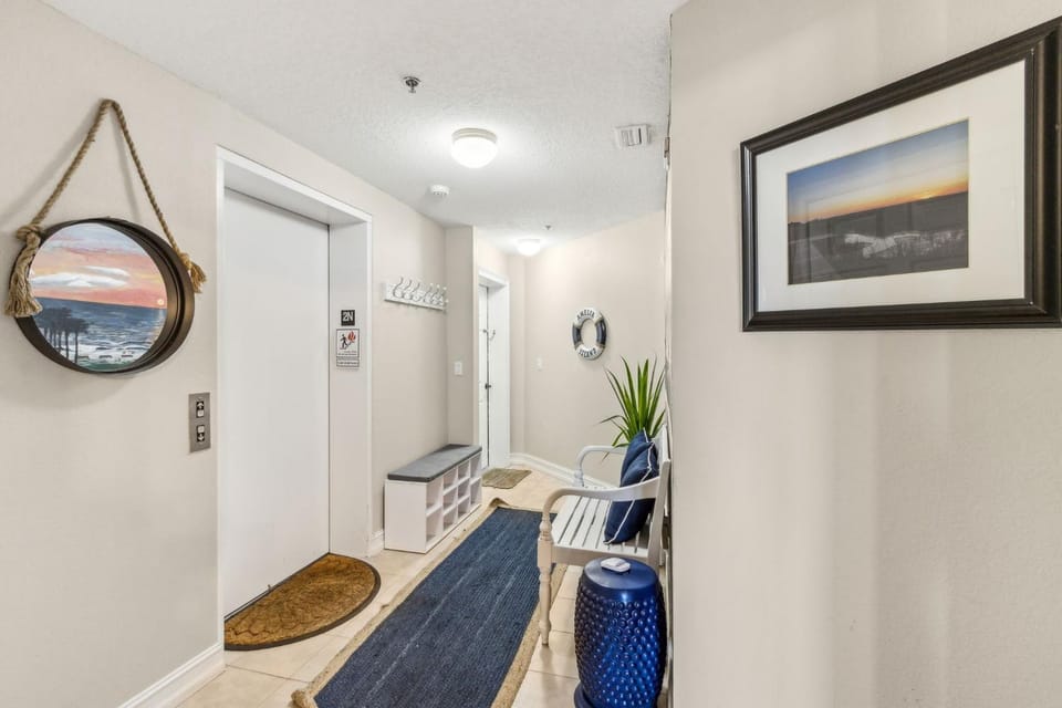 Luxury Private Beachfront Condo with Parking Garage & Stunning Views Apartment in Fernandina Beach