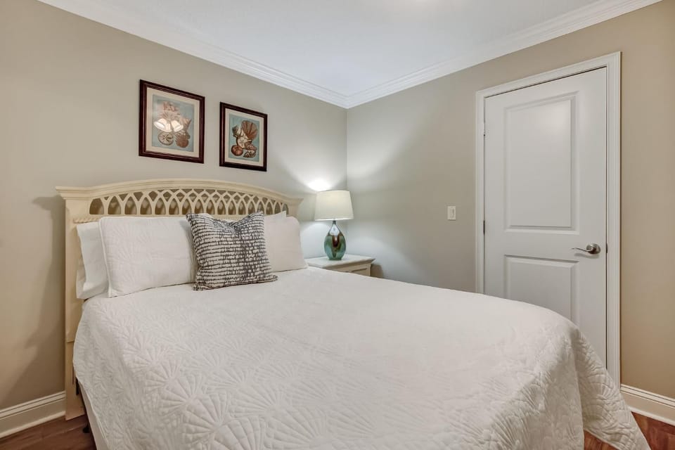 Haven Across the Ocean - Pet Friendly - 1931 S Fletcher House in Fernandina Beach