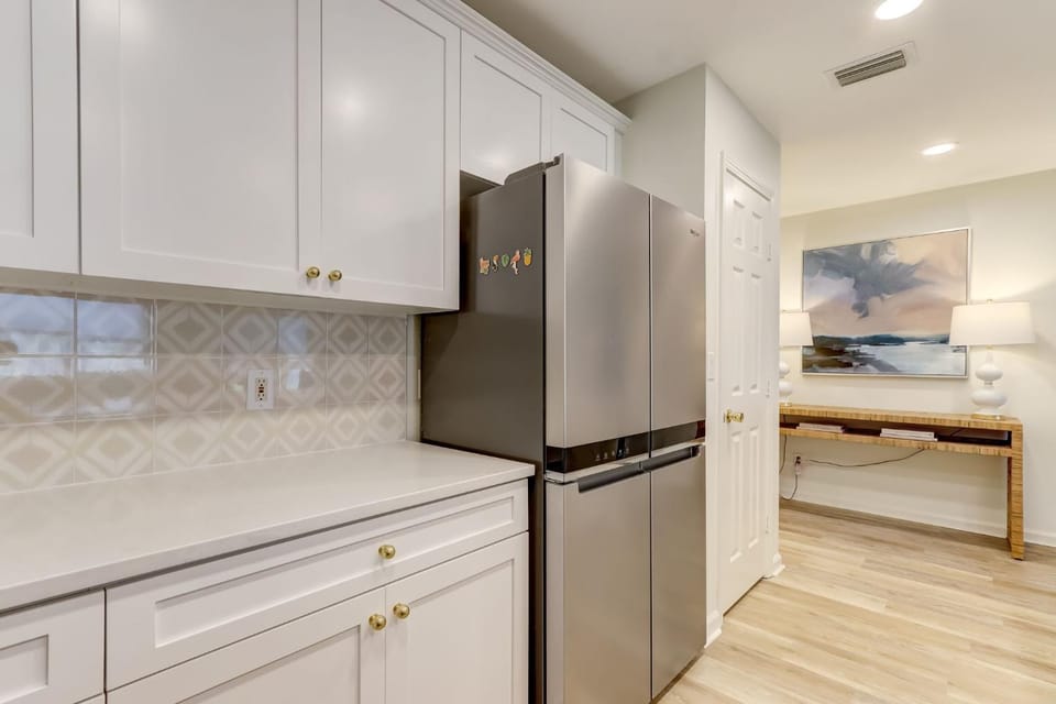Luxury 3BR Retreat in Fernandina Beach - Ocean Park - 103 Apartment in Fernandina Beach