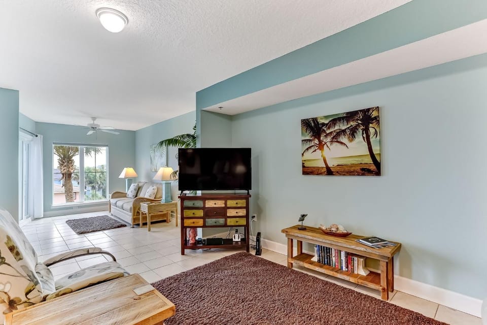 Cozy Beachfront 1BR with Stunning Views Apartment in Fernandina Beach